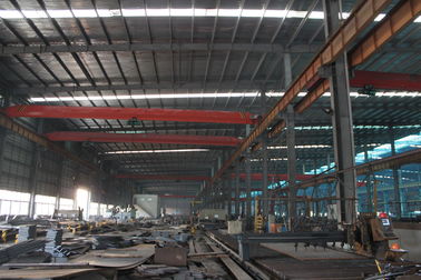 Κίνα Q235, Q345 ελαφριά κτήρια χάλυβα πλαισίων βιομηχανικά για τα υφαντικά εργοστάσια προμηθευτής