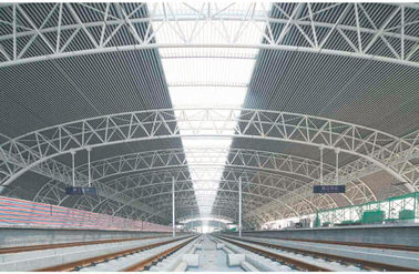 Κίνα Προκατασκευασμένα σύγχρονα βιομηχανικά κτήρια χάλυβα, ζευκτόν σωλήνων σιδηροδρομικών σταθμών ευρείας έκτασης προμηθευτής