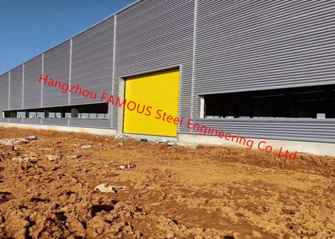 Μονωμένες εργοστασίων κυλώντας πόρτες γκαράζ πυλών βιομηχανικές που ανυψώνουν για την εσωτερική και εξωτερική χρήση αποθηκών εμπορευμάτων 0